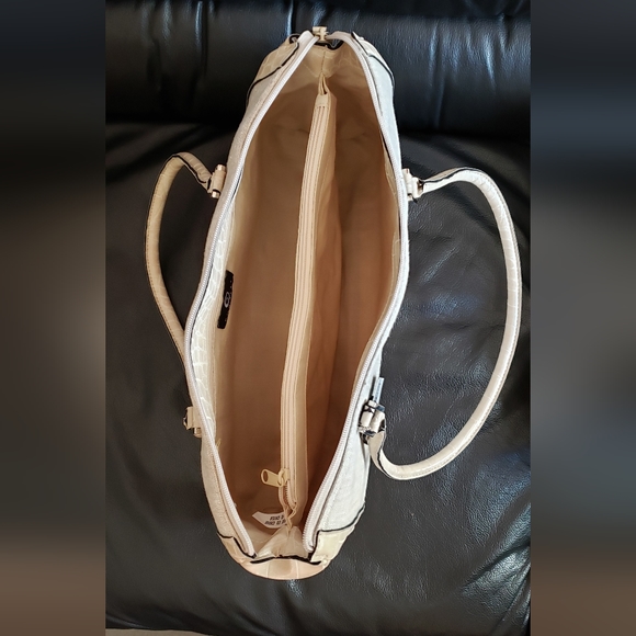 Cornell shoulder bag - Picture 3 of 5